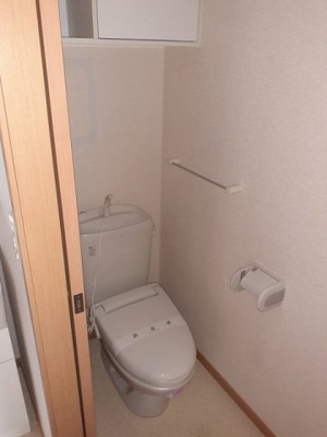 【トイレ】 | ロックシェルズ | トイレです