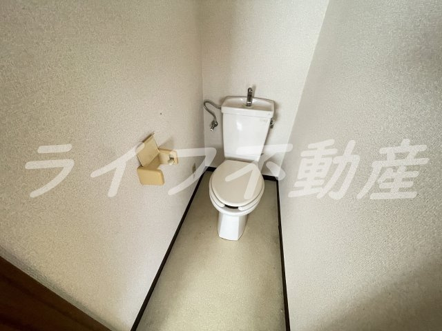 第2サンライフクローバーのトイレ|落ち着いた色調のトイレです