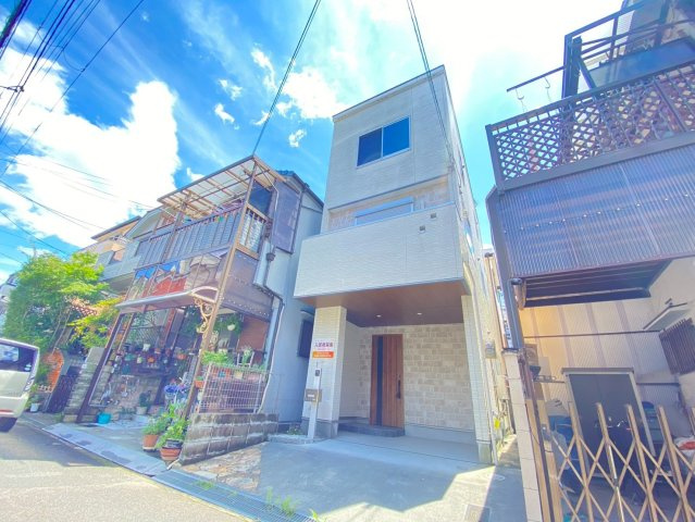 高槻市淀の原町貸家の外観