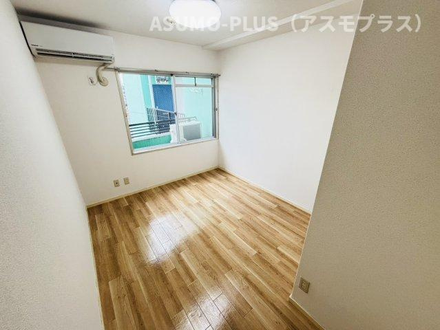 筑紫野市二日市中央１丁目の賃貸マンションの居間・リビング|別号数タイプ