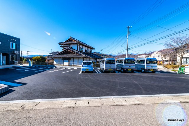 フェリスの駐車場