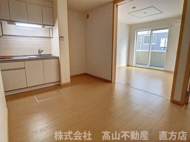 北九州市八幡西区楠橋南３丁目のアパートの居間・リビング
