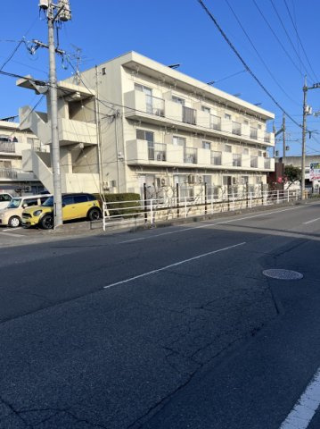 パークプレイス西川原Ⅱ棟の外観