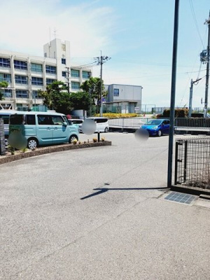 【駐車場】 | コスモグレイスＢ | 車をお持ちの方に嬉しい駐車場付きの物件です