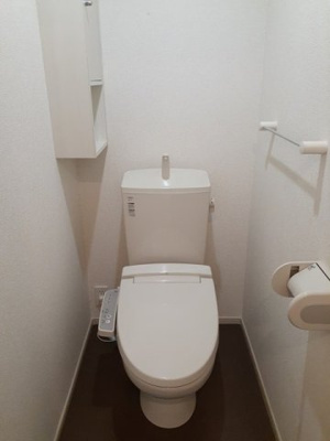【トイレ】 | リヴェールコートⅢ | 落ち着いたトイレです