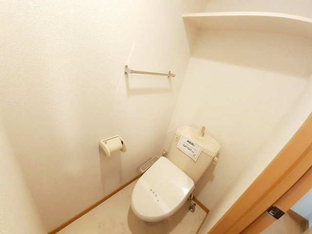 【トイレ】 | エス・テイト守恒 | ゆったりとした空間のトイレです