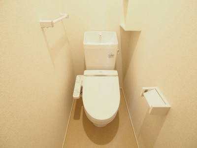 【トイレ】 | メゾンＫ | 落ち着いた色調のトイレです