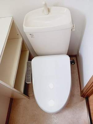 【トイレ】 | プラティークレーブⅣ | シンプルで使いやすいトイレです