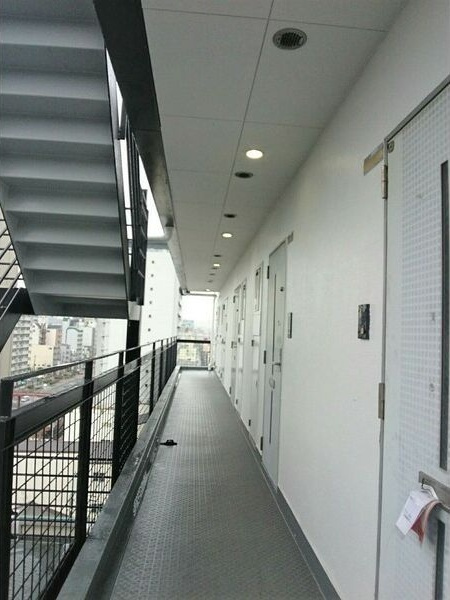 ワイズ朝潮橋駅前
