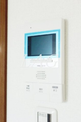 【セキュリティ】 | サンティアラ | モニター付きインターフォンです。