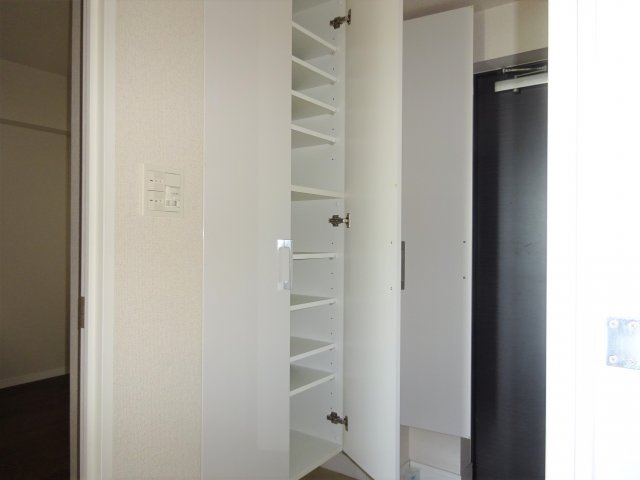 リーフコンフォート新小岩の玄関|別部屋参考写真
