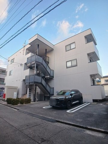 カーサ船越南の外観|落ち着いた雰囲気の外観です