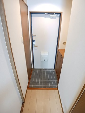 カーサ船越南の玄関|シンプルで使いやすい玄関です