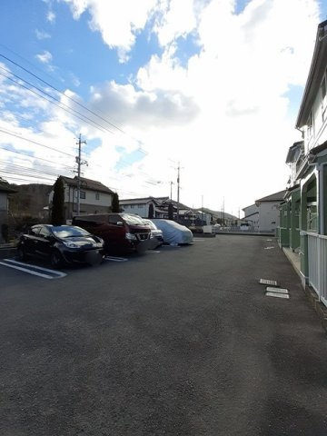 エヴァーグリーンの駐車場|駐車場があります