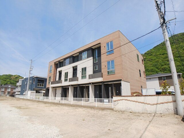 ウィステリア　ガーデン　Ａ
