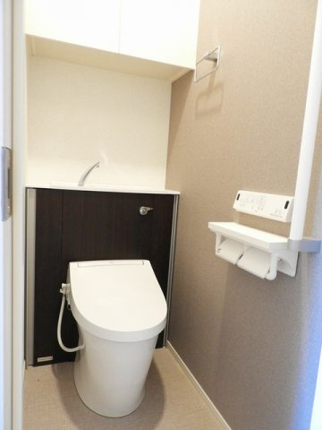 ヴィラ　ビスタのトイレ|ゆったりとした空間のトイレです