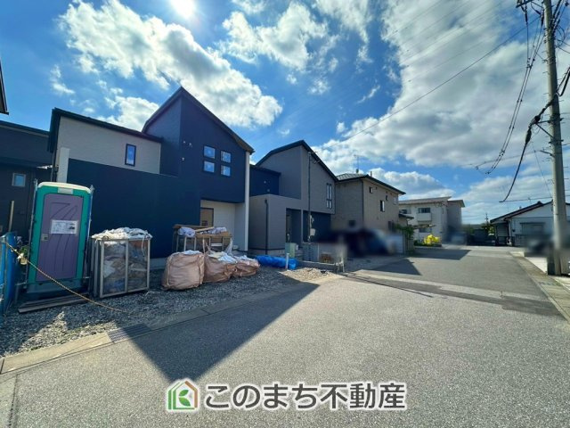 GRAFARE宇都宮市東峰の前面道路含む現地写真|前面道路含む現地写真