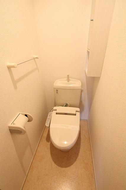 キートスⅡのトイレ|※お部屋により仕様が異なる場合があります。