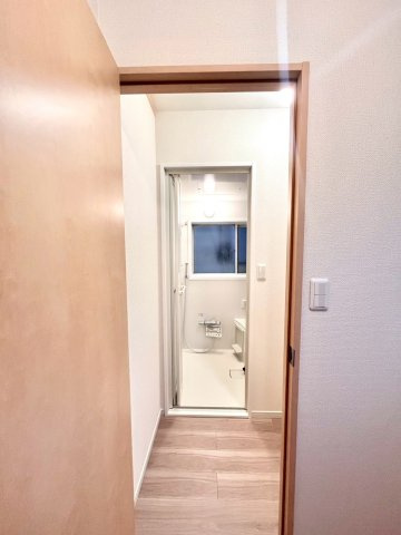 【玄関】
