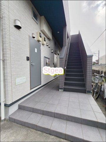 レガーロ岩槻のエントランス