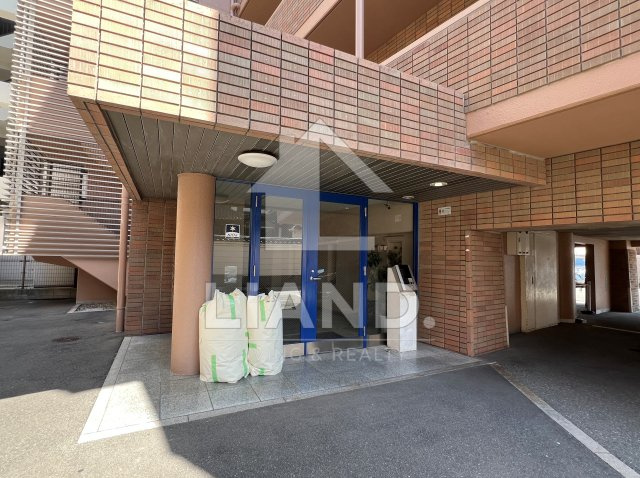 ANNEX住乃江　住吉小学校区のエントランス|ANNEX住乃江
