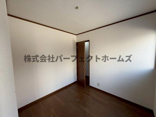 長尾元町4丁目戸建　賃貸の洋室|きれいな洋室です