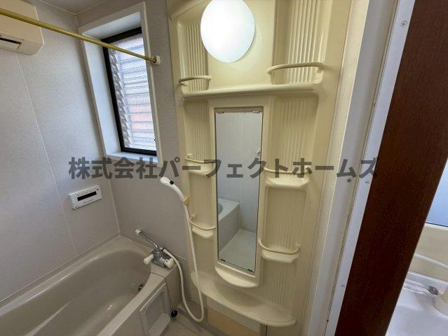 長尾元町4丁目戸建　賃貸の浴室|お風呂です