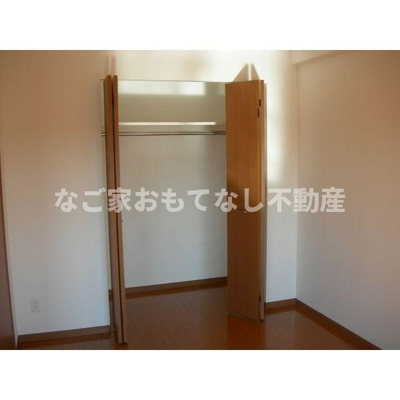 【収納】 | ベルザイア