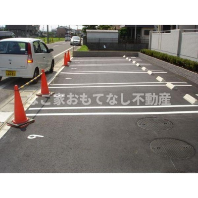 【駐車場】 | ベルザイア
