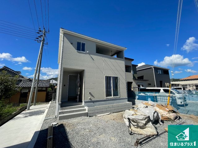 神崎郡福崎町福崎新　第3期　新築一戸建ての外観|周辺は落ち着いた街並みの住宅地！子育てがしやすい住環境です！まだ未完成ですが、現地でしかわからない事もございます。是非一度ご覧ください。