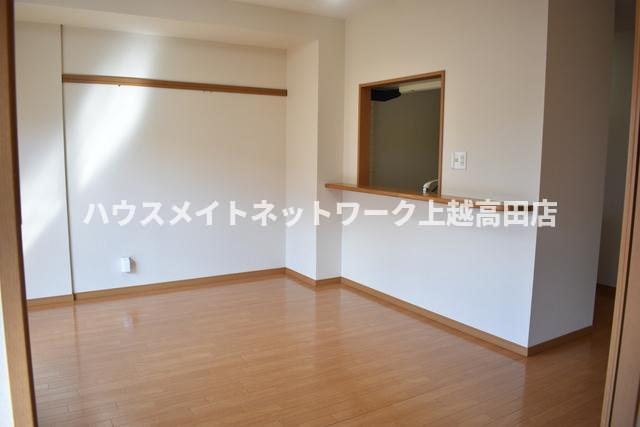 ベルオーク戸野目の居間・リビング|ＬＤＫ12.5帖
