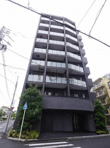 レア横濱反町駅前の外観