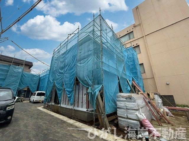 平塚市四之宮2丁目　新築戸建　全7棟の外観|7月4日撮影　建築中　現地外観