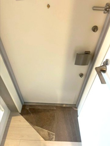 北区王子３丁目の賃貸マンションの玄関