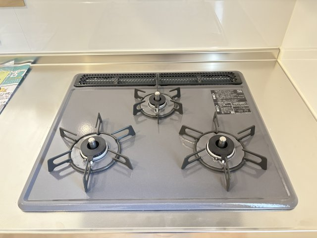CRADLE GARDEN門司区上二十町第2のキッチン|使いやすさと火力を兼ね備えたガスコンロ。毎日の料理を快適にサポートします。