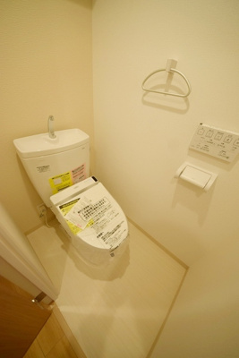 【トイレ】 | カメリア | 落ち着いたトイレです