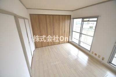 【寝室】 | エルセレーノ志紀