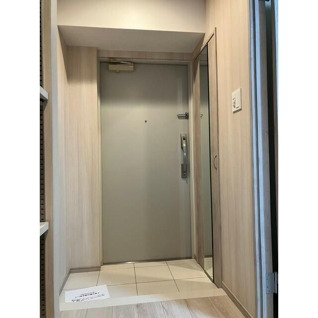 ラグゼナ東陽町の玄関