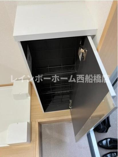 BeR津田沼の玄関