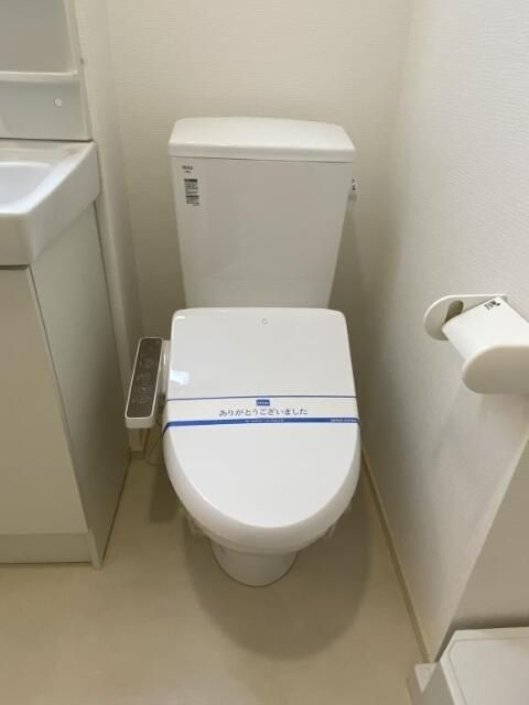 ＬＡＵＲＥＬ西新井栄町のトイレ