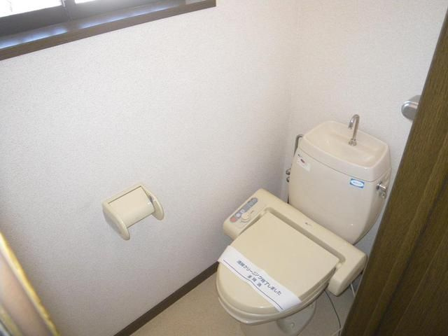 ラヴィー蒔田のトイレ