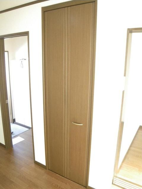 ラヴィー蒔田の収納