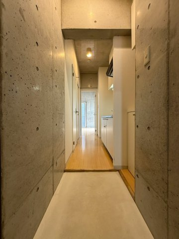 プロスパーハイツ深井の玄関