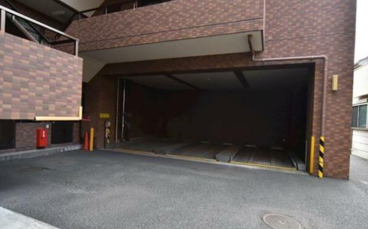 ローズマンション白糸台第3の駐車場|※別号室参考写真です