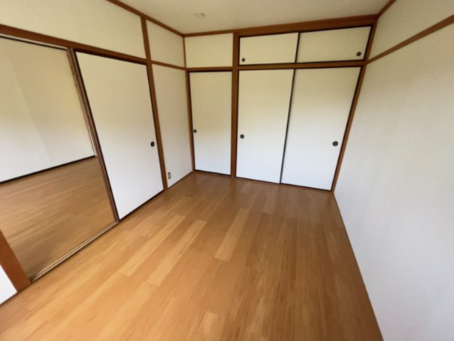 カーサ Mの内装|別部屋同一間取りのお写真となります。