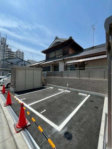 フジパレス高石駅北Ⅴ番館 の駐車場