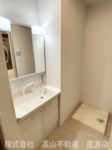 直方市大字感田のアパートの洗面所