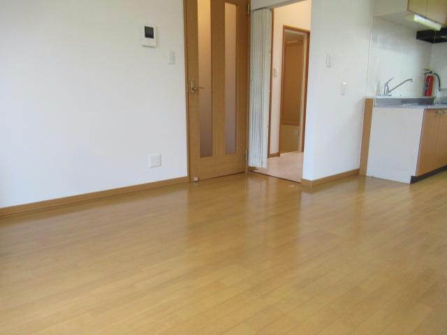 ＭＡＰＬＥ（メイプル音更）の居間・リビング