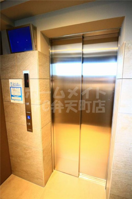 【その他共用部分】 | フォーリアライズ大阪ウエストベイ | エレベーターがあります