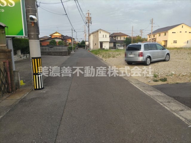 ６７１４０　岐阜市川部土地の周辺